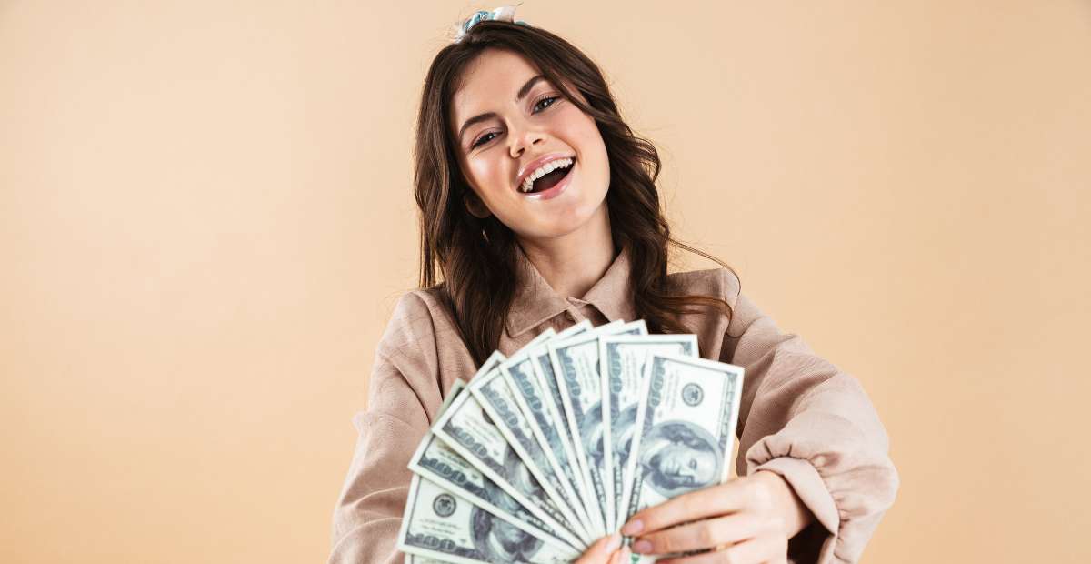 7 Signs You Need an Instant Cash Advance Right Now