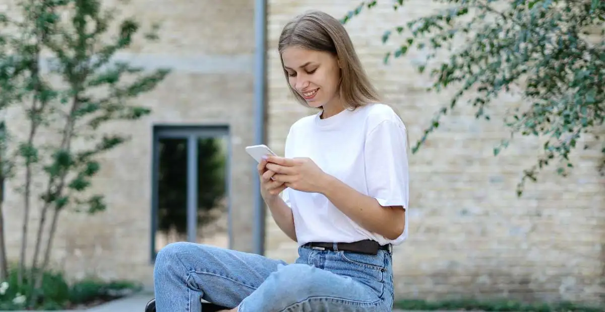 Why Being Able to Send Cash Advances to Cash App Matters for Young Users