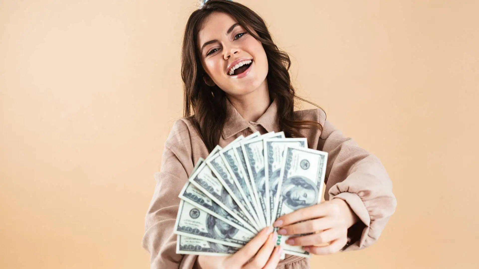 Give 200 Dollars Instantly